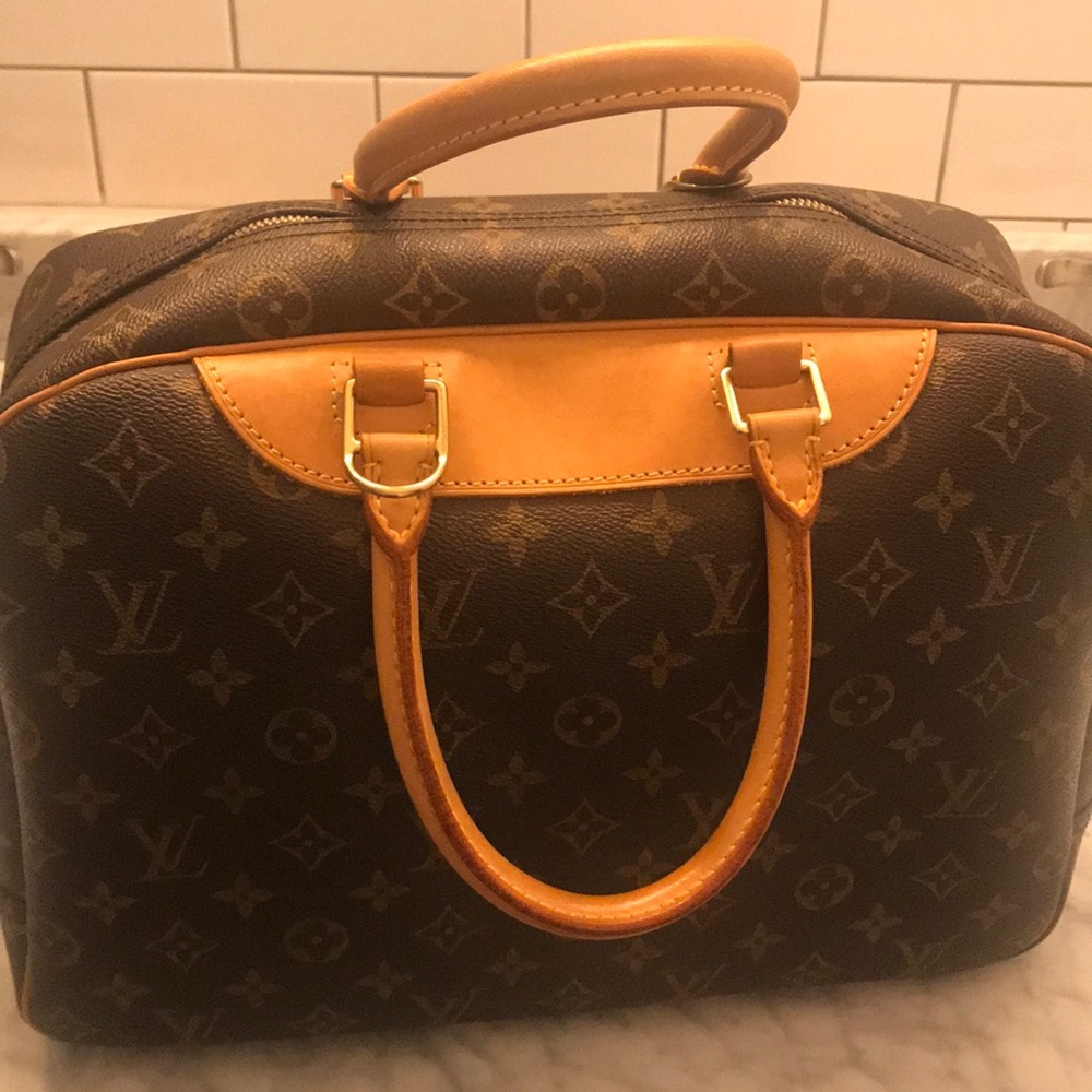 Louis Vuitton Hans bag